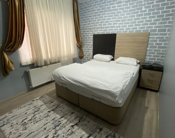 1 + 1 Teras Apart Vip